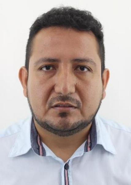 Esner Ugas Moreno