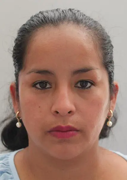 NELIDA GLORIA