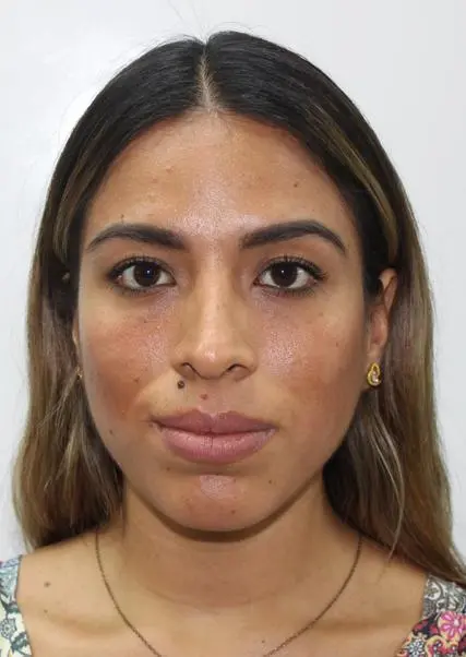 MARIA CLAUDIA